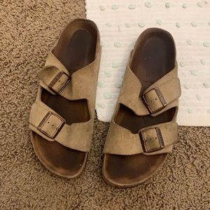 women’s birkenstocks